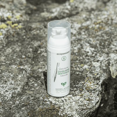 ecopassion® DENTIFRICIO naturale (60 ml) ecopassion® DENTIFRICIO naturale (60 ml)